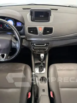 RENAULT FLUENCE Sedan Privilège 2.0 16V FLEX Aut