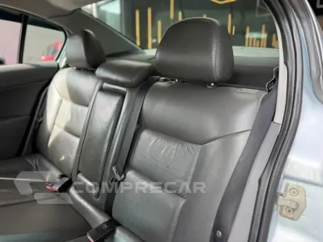 VECTRA 2.0 MPFI ELEGANCE 8V FLEX 4P MANUAL