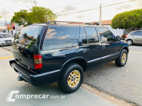 BLAZER 4.3 SFI DLX Executive 4X2 V6 12V