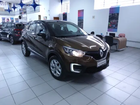 Renault CAPTUR 1.6 16V SCE FLEX LIFE X-TRONIC 4 portas