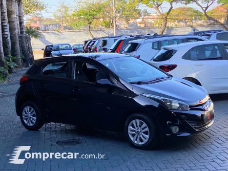 Hyundai HB20 1.6 Comfort 16V 4 portas