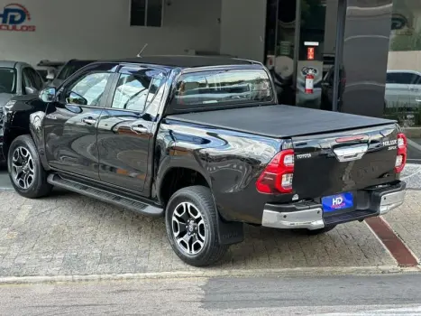 HILUX CD SRX A 4FD