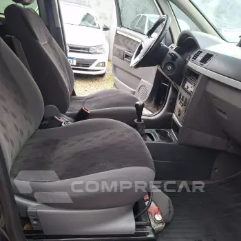 Meriva 1.8 4P FLEX MAXX