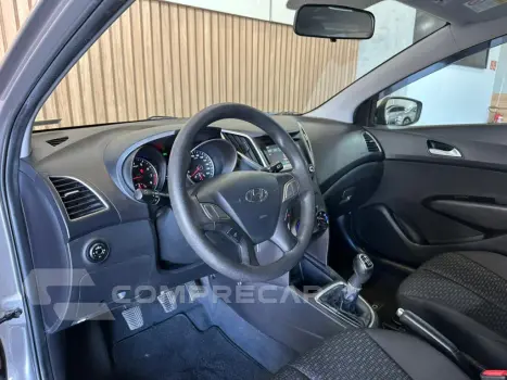 HB20 1.0 COMFORT PLUS 12V TURBO FLEX 4P MANUAL