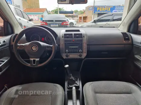POLO SEDAN 2.0 MI Comfortline 8V