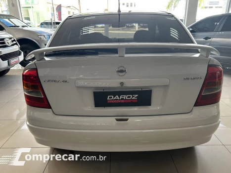 Astra GL 1.8 MPFI 3p