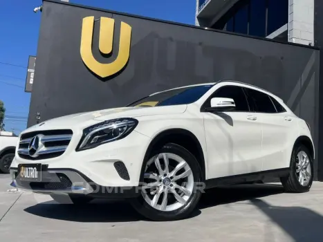 GLA 200 Advance 1.6/1.6 TB 16V Flex Aut.