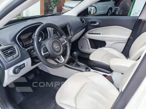 Compass 2.0 16V 4P LONGITUDE FLEX AUTOMÁTICO