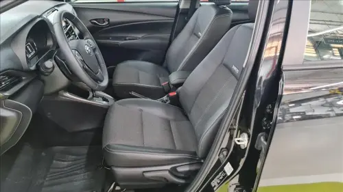 YARIS 1.5 16V Sedan XS