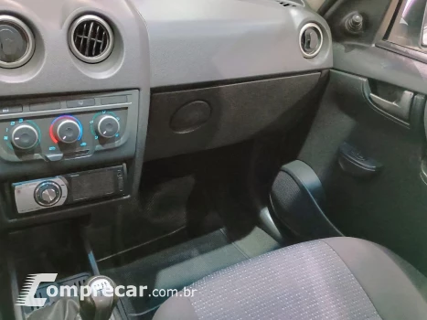 CELTA 1.0 MPFI LT 8V