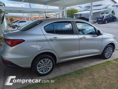 Fiat CRONOS 1.0 Firefly Drive 4 portas