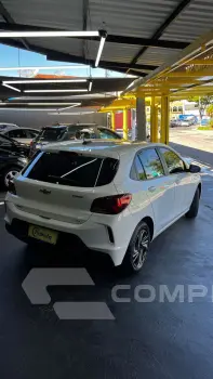 Onix Hatch 1.0 12V 4P FLEX LT TURBO