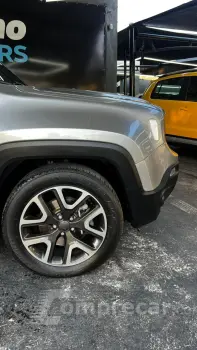 Renegade 1.8 16V 4P FLEX AUTOMÁTICO