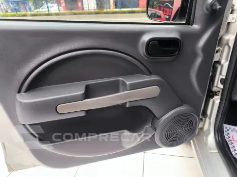 UNO 1.0 EVO Vivace 8V