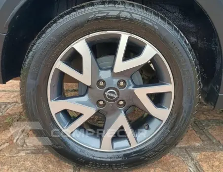 KICKS SENSE CVT