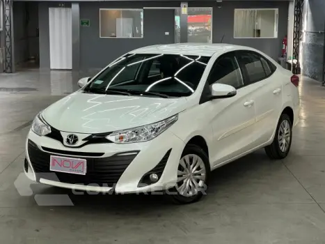 Toyota YARIS SEDAN - 1.5 16V SEDAN XL LIVE MULTIDRIVE 4 portas