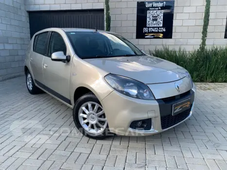 Renault SANDERO 1.6 PRIVILÉGE 16V FLEX 4P AUTOMÁTICO 4 portas