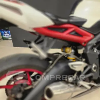 DAYTONA 675R