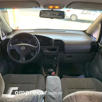 ZAFIRA 2.0 MPFI Elegance 8V