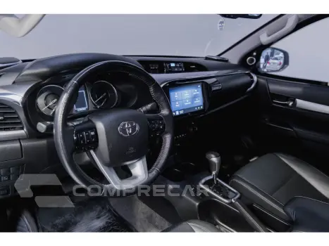 HILUX 2.8 D-4D TURBO DIESEL CD SRX 4X4 AUTOMÁTICO