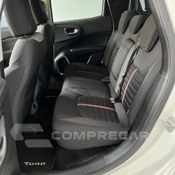 Toro Freedom Road 1.8 16V Flex Aut.