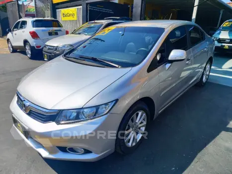 Honda Civic Sedan LXR 2.0 Flexone 16V Aut. 4p 4 portas