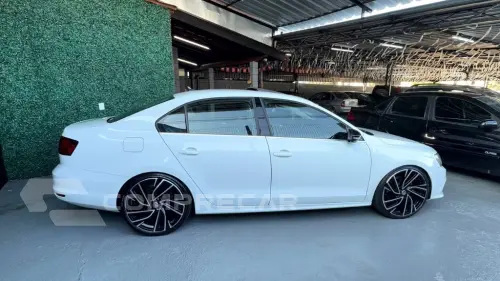 JETTA Highline 2.0 TSI 16V 4p Tiptronic