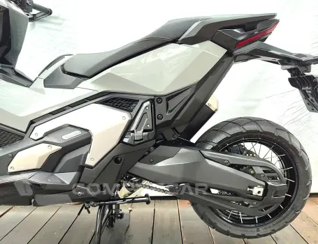 HONDA X-ADV