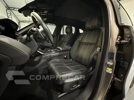 Range R. VEL. R-Dyn. 2.0 4x4 300cv Aut.