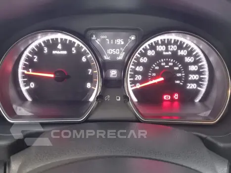 Versa 1.6 16V Flexstart Unique 4P Xtronic