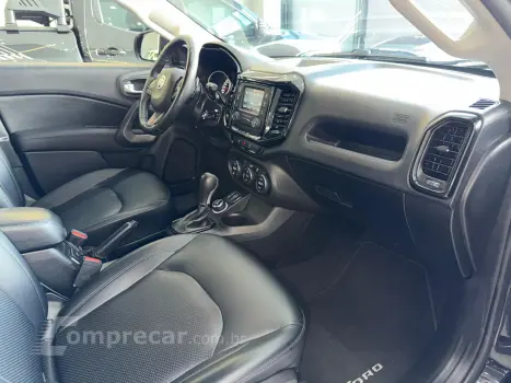 TORO 2.0 16V Turbo Freedom 4WD AT9