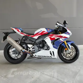 CBR 1000 RR-R FIREBLADE