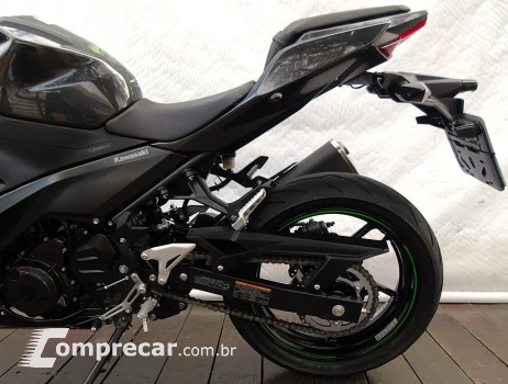 KAWASAKI NINJA 400