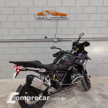 GS 1250 TRIPLEBLACK