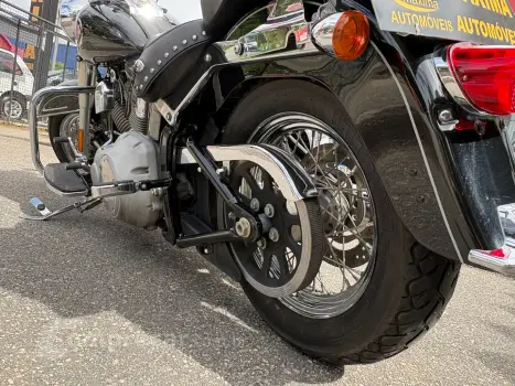 SOFTAIL HERITAGE CLASSIC