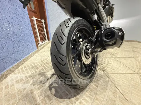 Fazer 250 FZ25