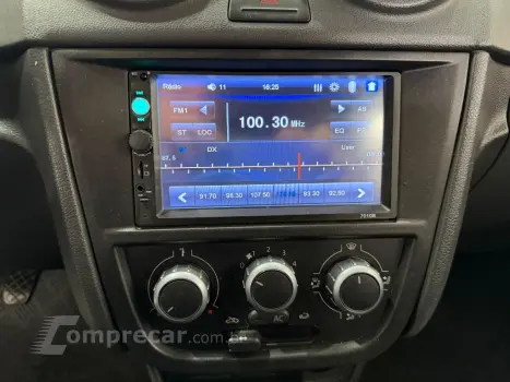 VOYAGE 1.6/1.6 City  Mi Total Flex 8V 4p