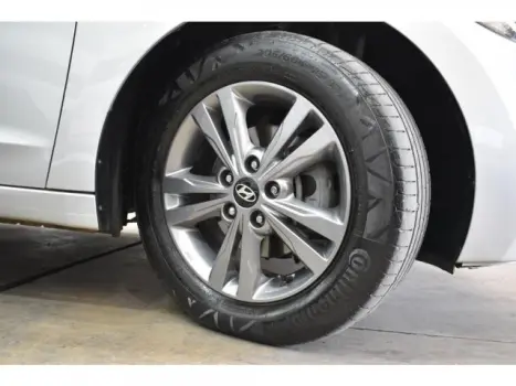 ELANTRA - 2.0 16V 4P AUTOMÁTICO