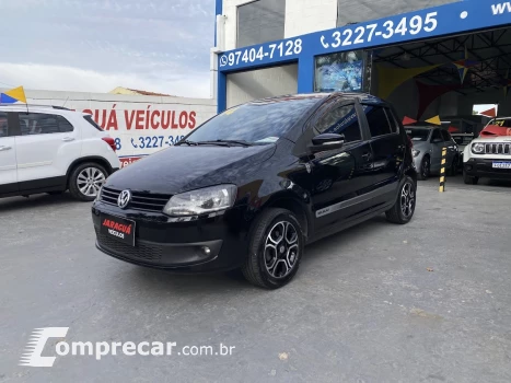 Volkswagen FOX 1.0 MI Seleção 8V 4 portas