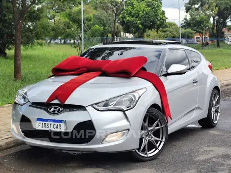 Hyundai VELOSTER 1.6 16V GASOLINA 3P AUTOMÁTICO 4 portas