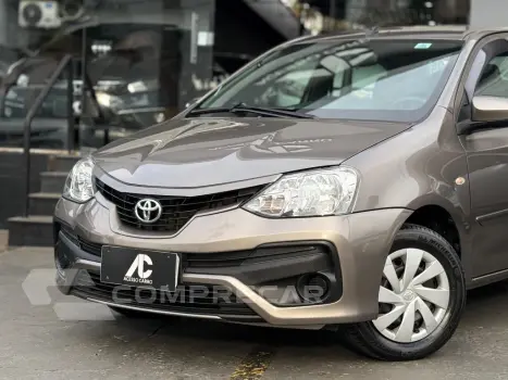 Toyota ETIOS X Sedan 1.5 Flex 16V 4p Mec. 4 portas