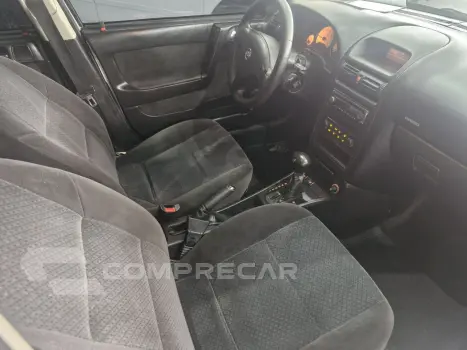 Astra Hatch 2.0 4P ADVANTAGE FLEX AUTOMÁTICO