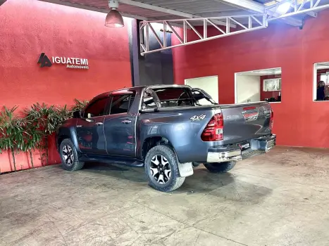 HILUX 2.8 SRX 4X4 CD 16V DIESEL 4P AUTOMÁTICO