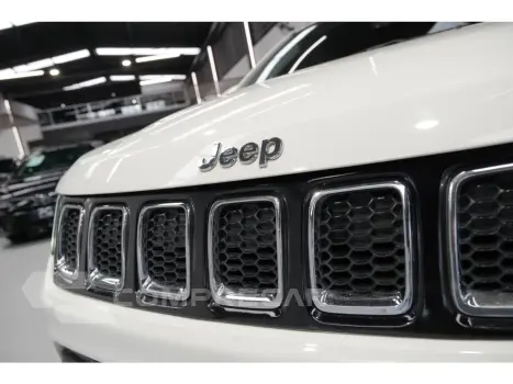 COMPASS 2.0 16V DIESEL LONGITUDE 4X4 AUTOMÁTICO