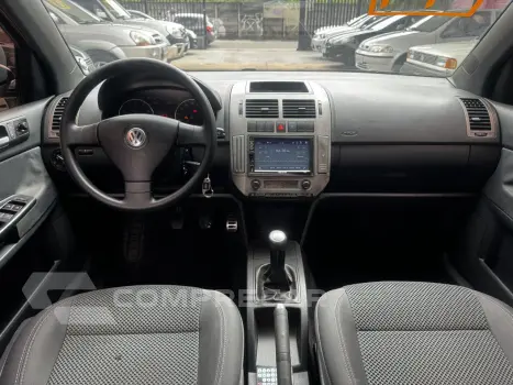 Polo Hatch 1.6 4P SPORTLINE FLEX