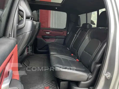 1500 5.7 V8 GASOLINA REBEL CD 4X4 AUTOMÁTICO