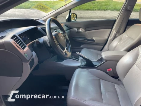 CIVIC - 2.0 LXR 16V 4P AUTOMÁTICO