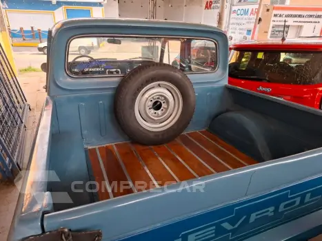 D10 4.0 Custom De Luxe Cs 8V Diesel 2P Manual