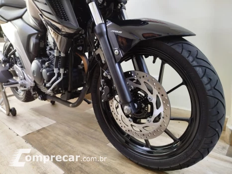 Fazer FZ25