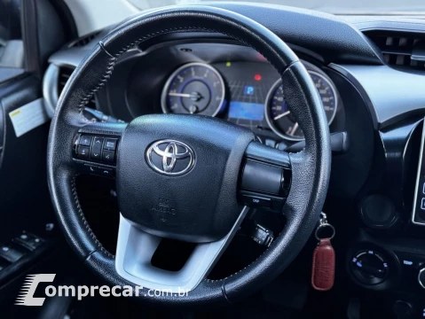 Toyota Hilux CD SR 4x4 2.8 TDI Diesel Aut. 4 portas